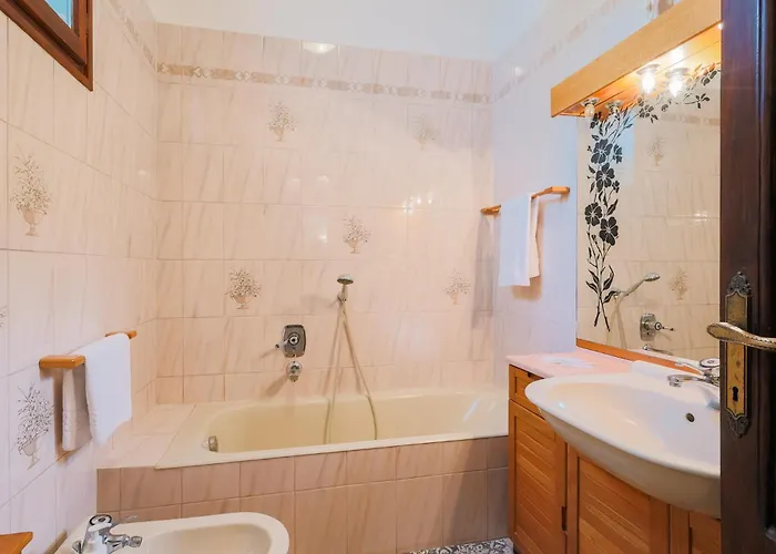 Doriana's House With Garden & Parking Lägenhet