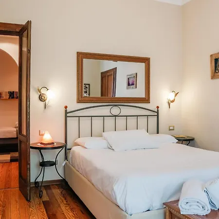 Doriana's House With Garden & Parking Apartment *