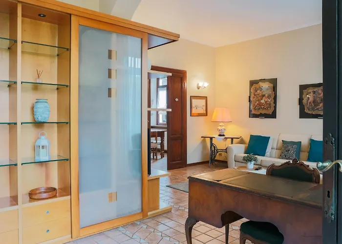 Doriana's House With Garden & Parking Διαμέρισμα Maslianico