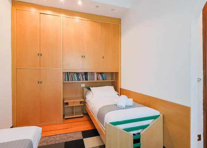 Διαμέρισμα Doriana's House With Garden & Parking