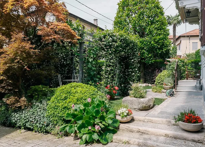 Doriana's House With Garden & Parking Διαμέρισμα Maslianico